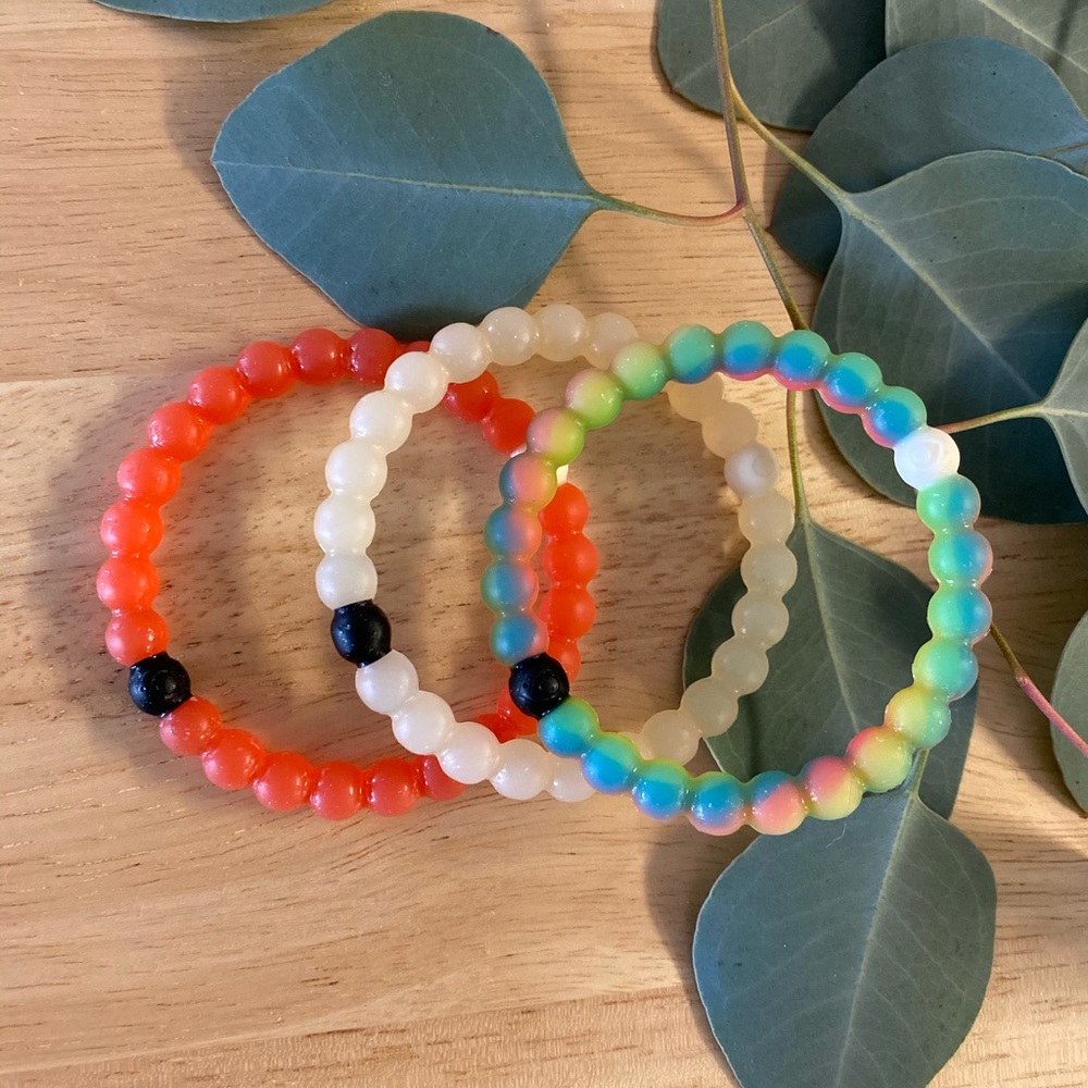 Lokai 3 Pack bracelets size small